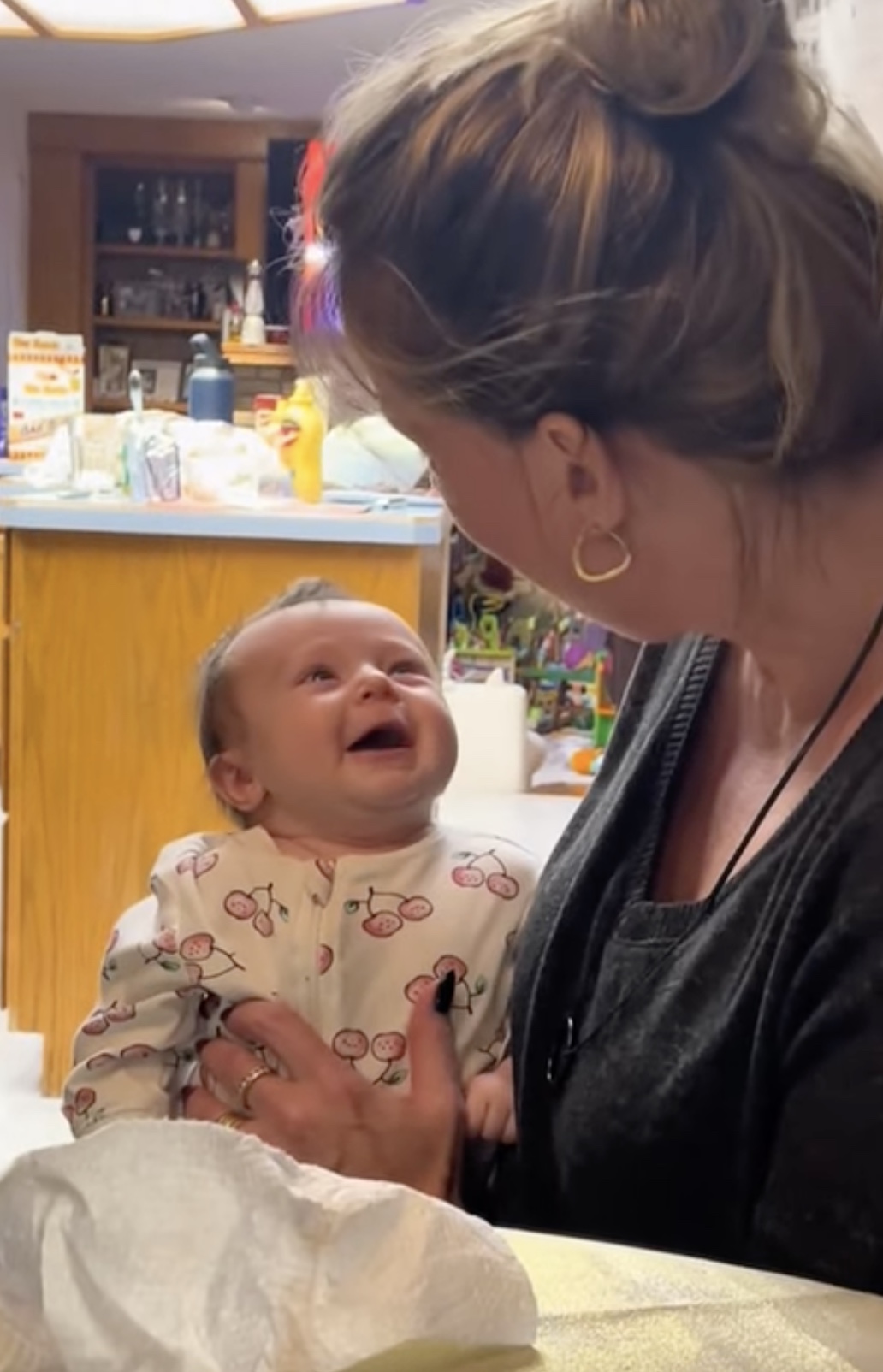 Chatty baby boy! The cutest conversation with a lovely grandma – News ...